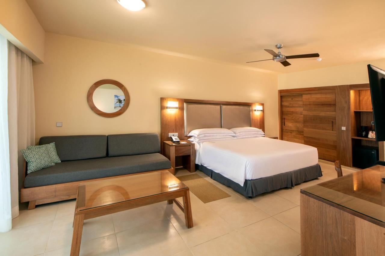 Occidental Punta Cana - All Inclusive Resort - Barcelo Hotel Group Newly Renovated Esterno foto Junior Suite