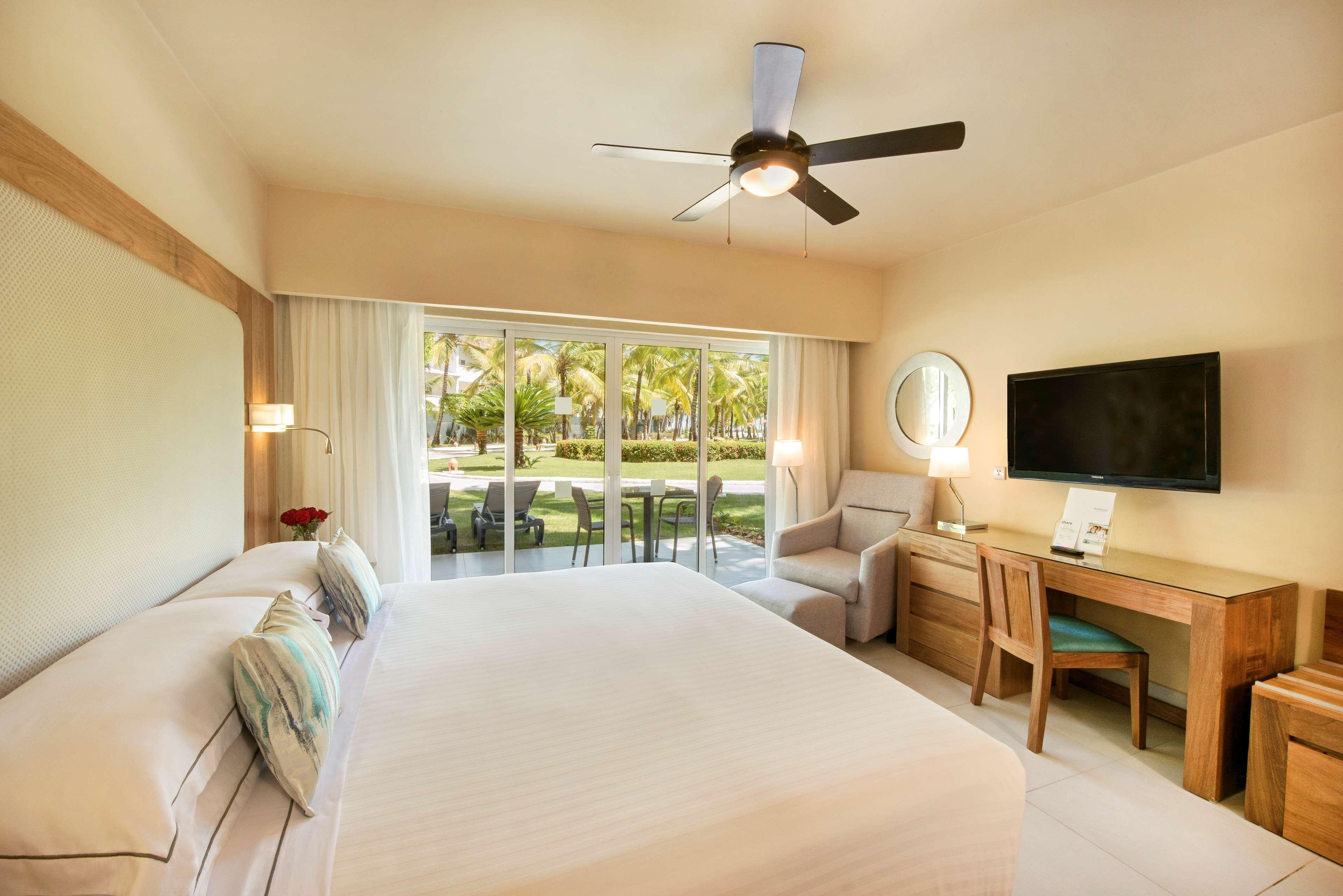Occidental Punta Cana - All Inclusive Resort - Barcelo Hotel Group Newly Renovated Esterno foto Junior Suite