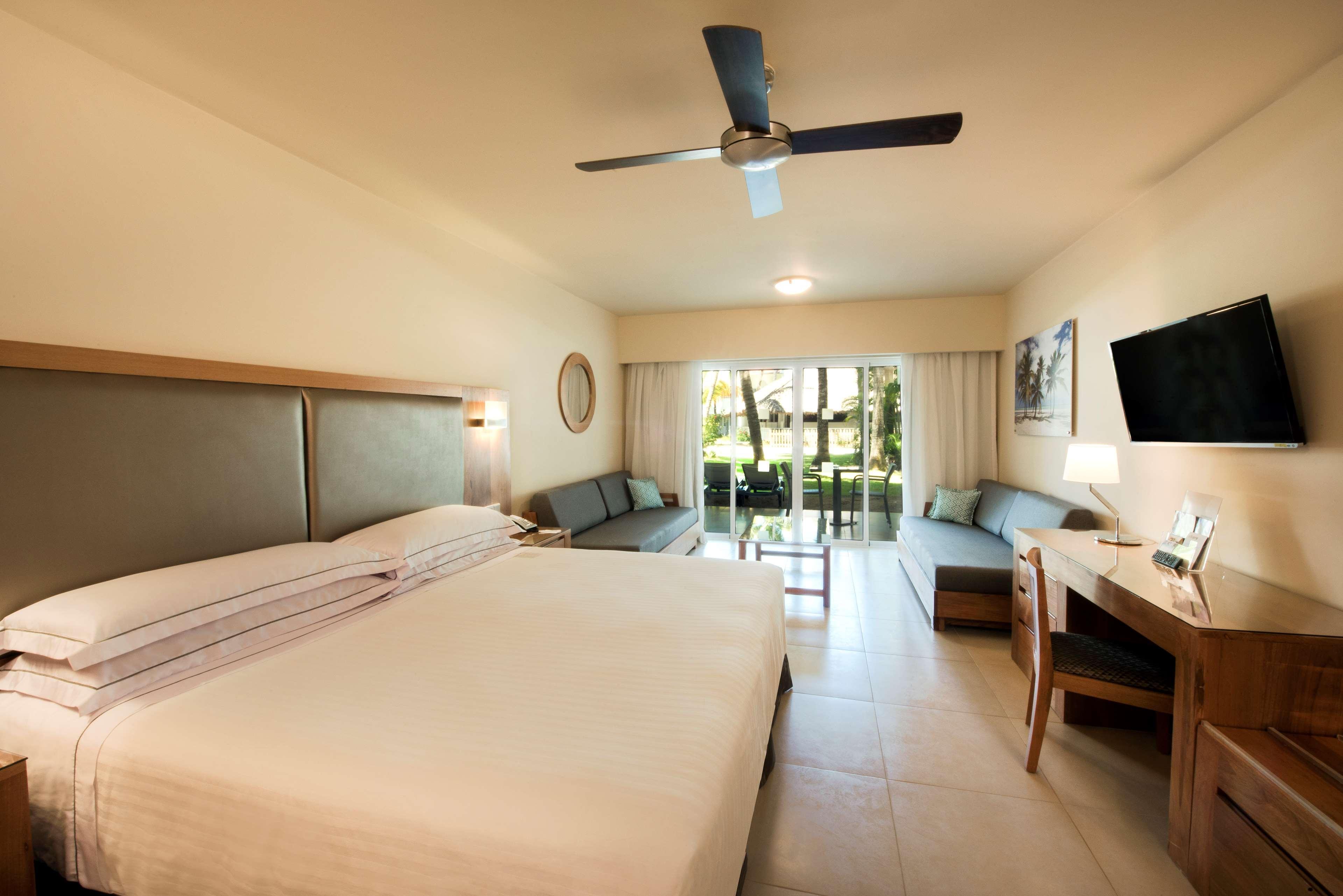 Occidental Punta Cana - All Inclusive Resort - Barcelo Hotel Group Newly Renovated Esterno foto Junior Suite