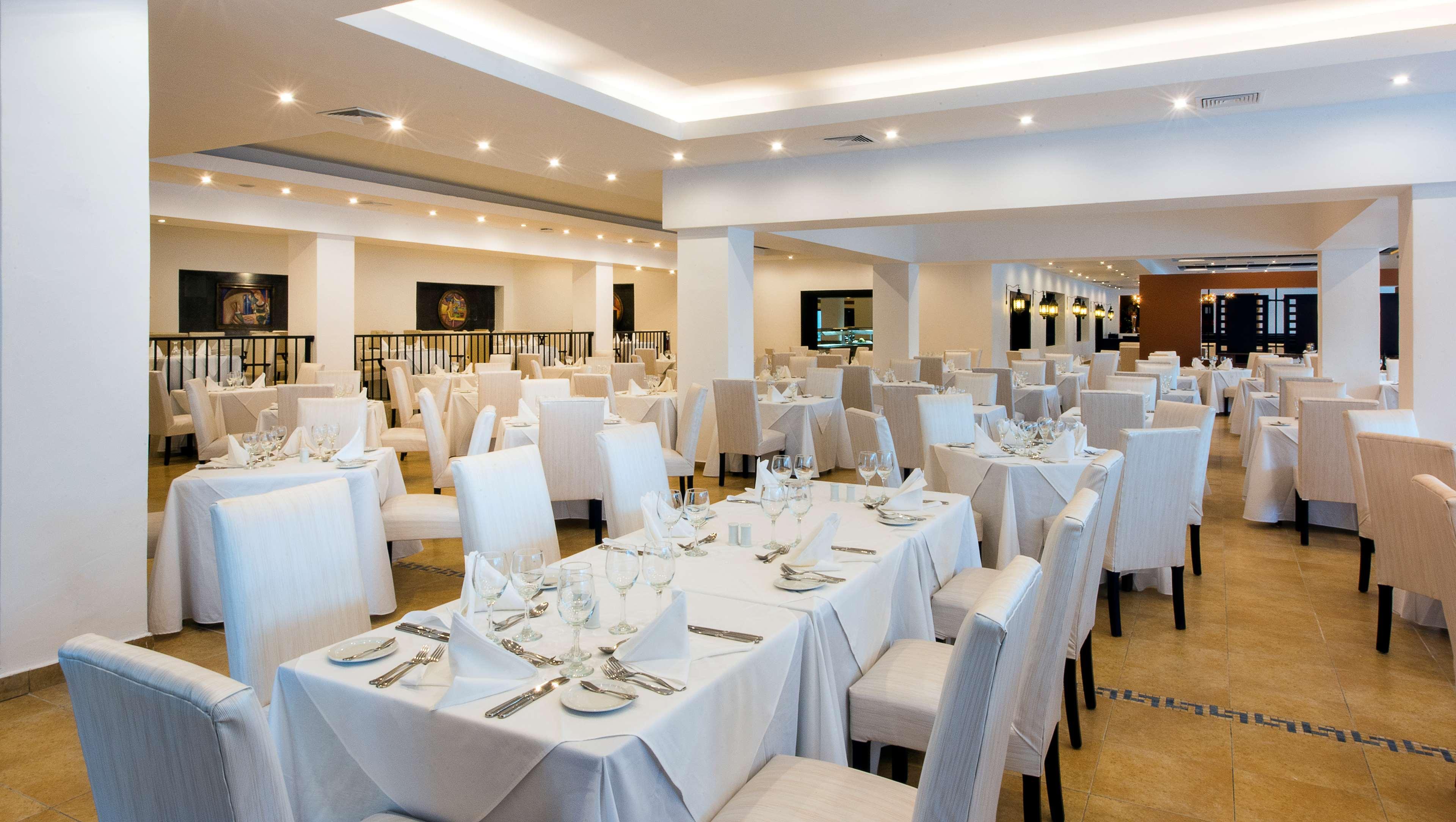 Occidental Punta Cana - All Inclusive Resort - Barcelo Hotel Group Newly Renovated Esterno foto Restaurant