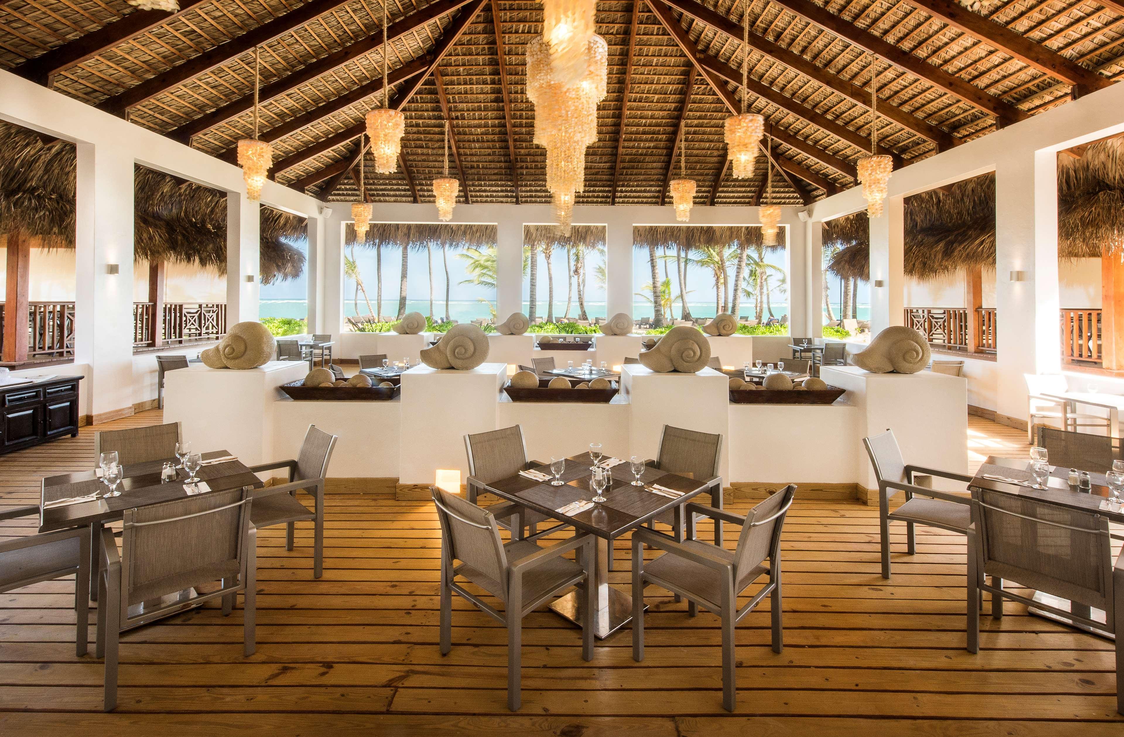 Occidental Punta Cana - All Inclusive Resort - Barcelo Hotel Group Newly Renovated Esterno foto Restaurant at the resort