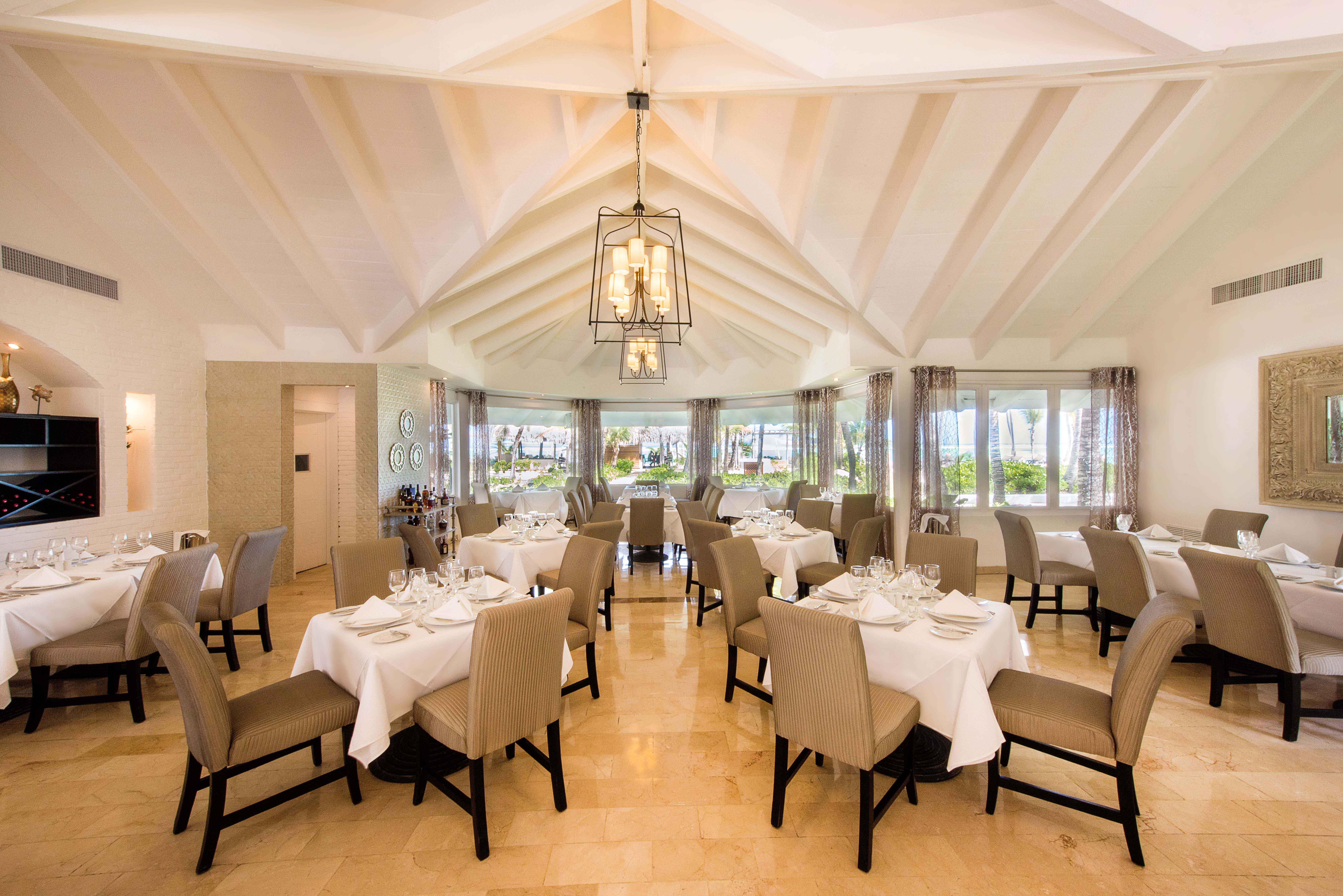 Occidental Punta Cana - All Inclusive Resort - Barcelo Hotel Group Newly Renovated Esterno foto The restaurant at the Four Seasons Hotel