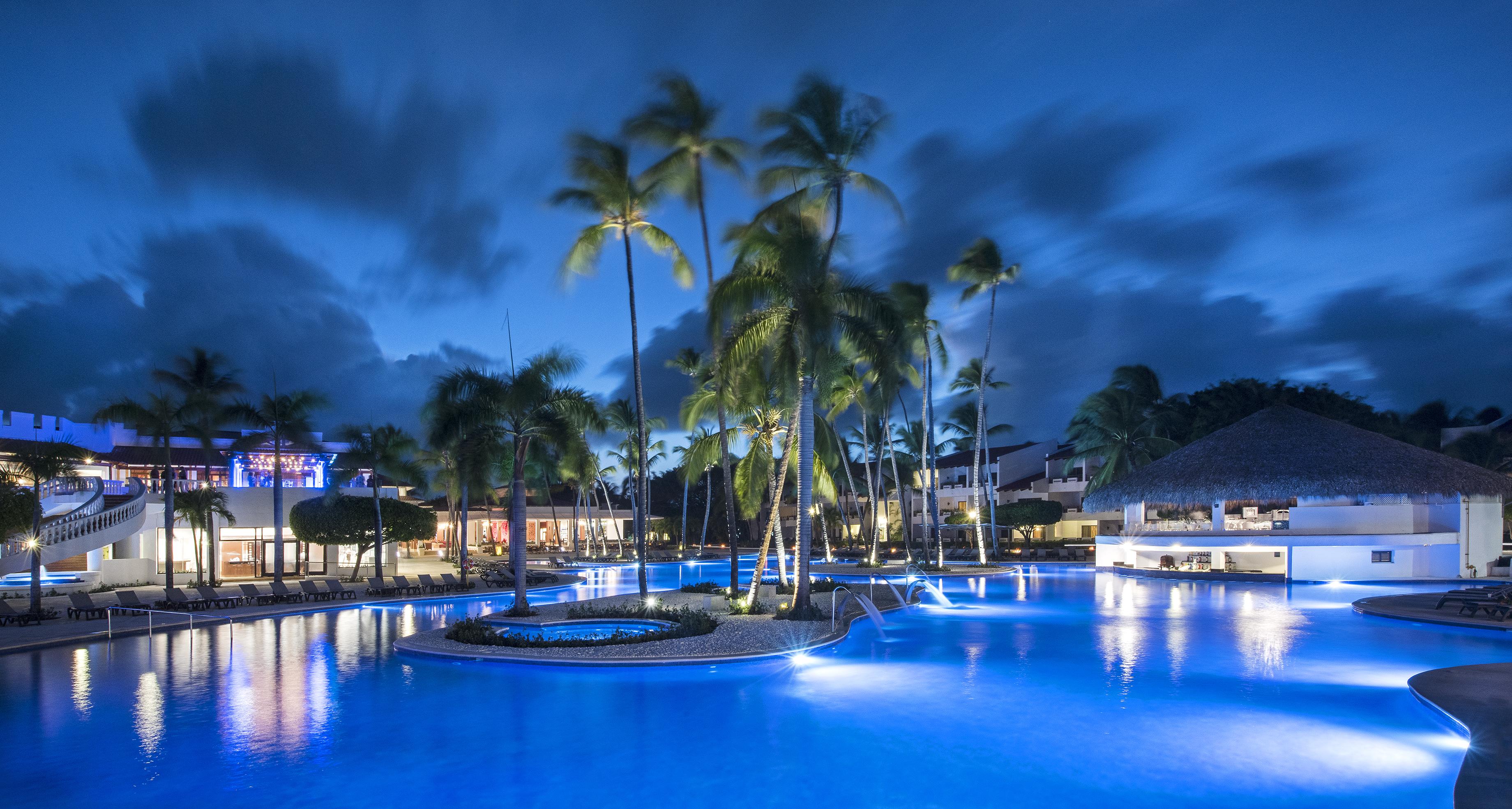 Occidental Punta Cana - All Inclusive Resort - Barcelo Hotel Group Newly Renovated Esterno foto Hard Rock Hotel & Casino Punta Cana